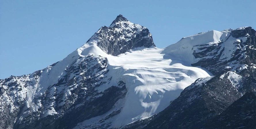 Pokalde Peak Expedition